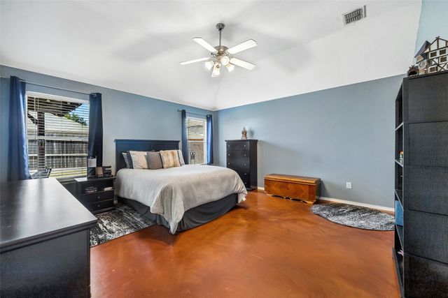 821 Austin Lane, Lavon, TX 75166