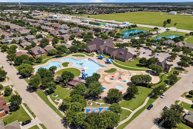 821 Austin Lane, Lavon, TX 75166