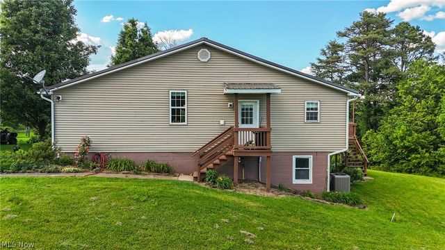 3590 Stanleyville Road, Whipple, OH 45788