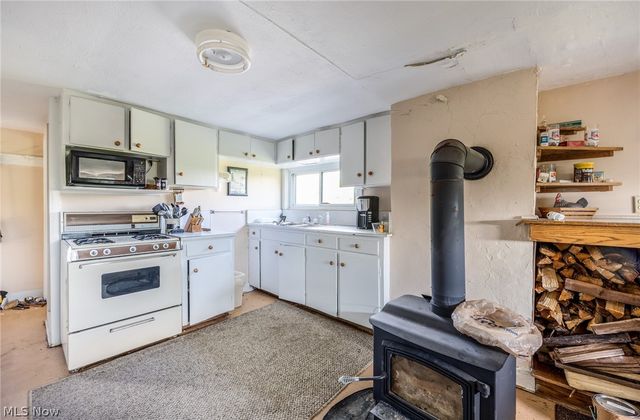 3590 Stanleyville Road, Whipple, OH 45788
