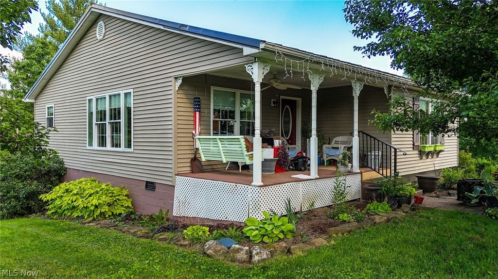 3590 Stanleyville Road, Whipple, OH 45788