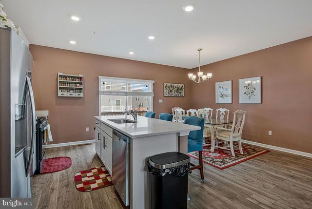 9608 FAGAN DR, Bowie, MD 20721