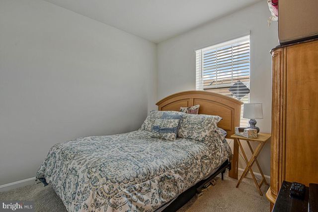 9608 FAGAN DR, Bowie, MD 20721