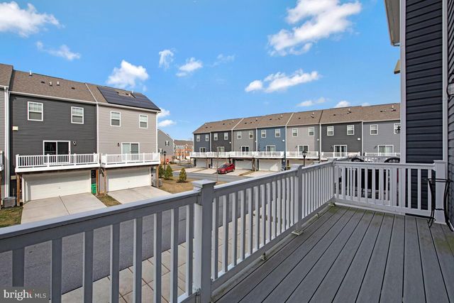 9608 FAGAN DR, Bowie, MD 20721