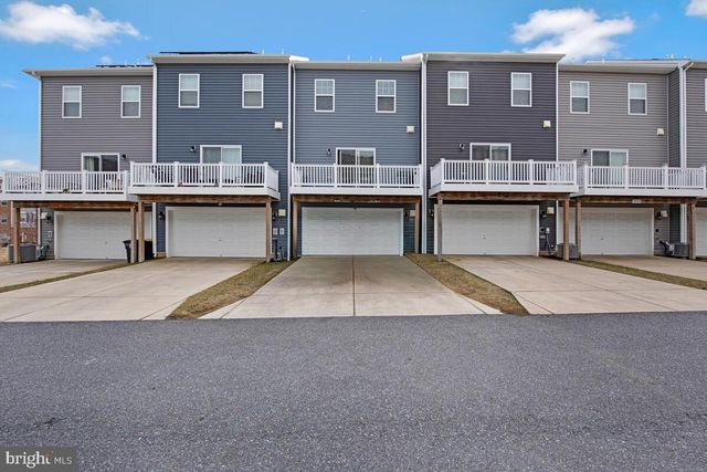 9608 FAGAN DR, Bowie, MD 20721