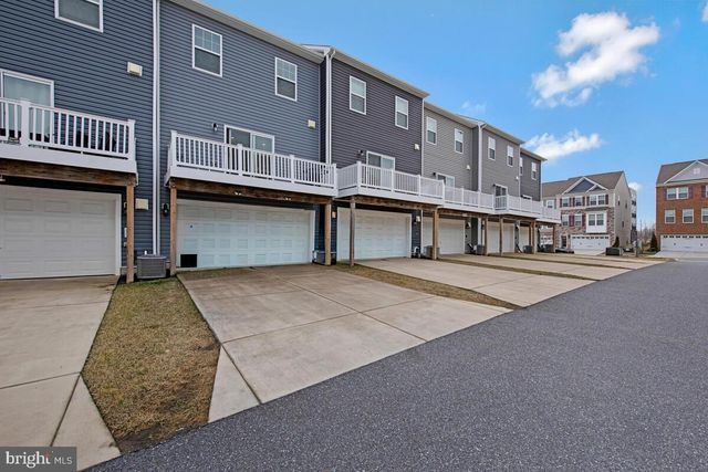 9608 FAGAN DR, Bowie, MD 20721