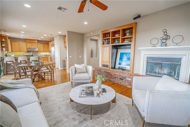 28419 Hidden Hills Drive, Saugus (santa Clarita), CA 91390