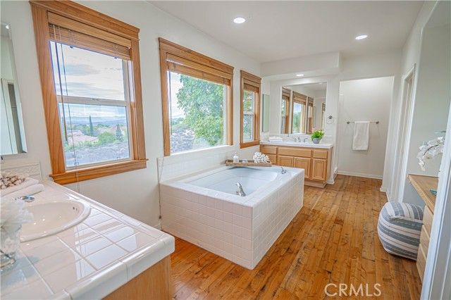 28419 Hidden Hills Drive, Saugus (santa Clarita), CA 91390