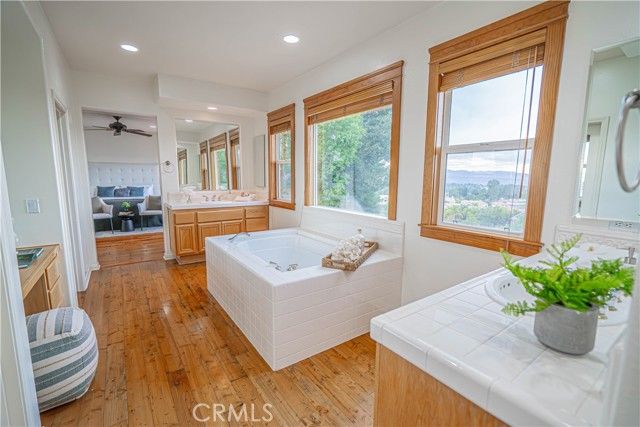 28419 Hidden Hills Drive, Saugus (santa Clarita), CA 91390