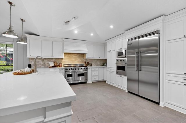 1175 Ridge Road W, Rockwall, TX 75087
