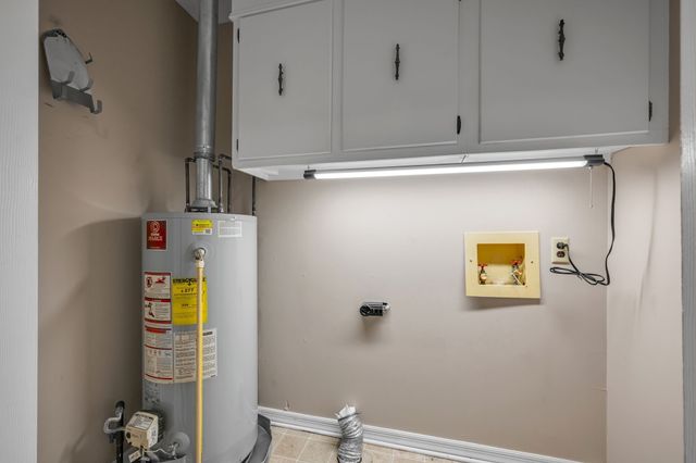 126 Robin Hood Rd, Dickson, TN 37055