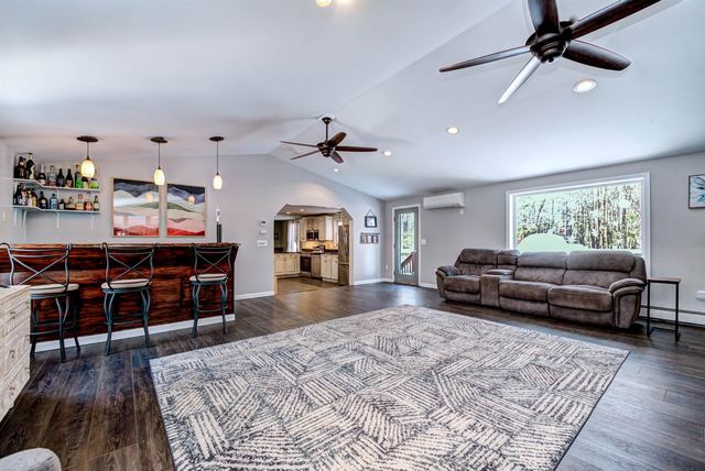 12 Shelly Drive, Pelham, NH 03076