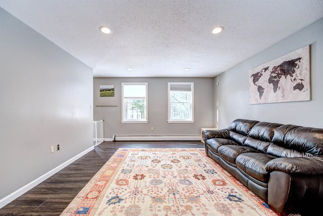 12 Shelly Drive, Pelham, NH 03076