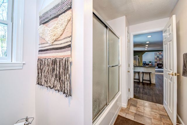 12 Shelly Drive, Pelham, NH 03076