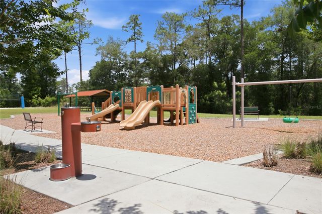 489 LADY GRACE PLACE, Deland, FL 32724