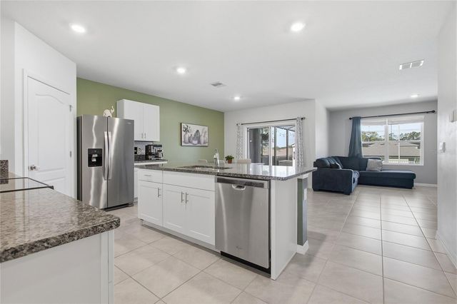 489 LADY GRACE PLACE, Deland, FL 32724
