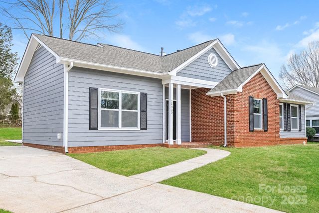 14930 Rothwell Drive, Mint Hill, NC 28227