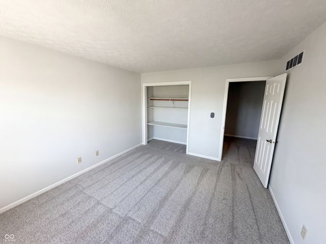 9463 Maple Way, Indianapolis, IN 46268