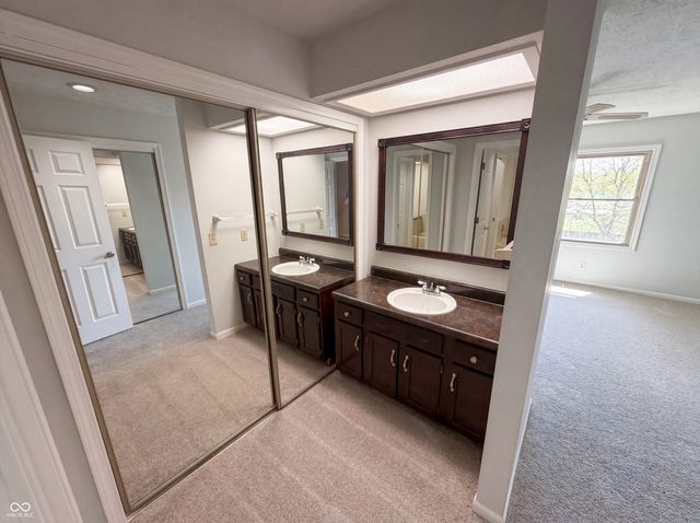 9463 Maple Way, Indianapolis, IN 46268