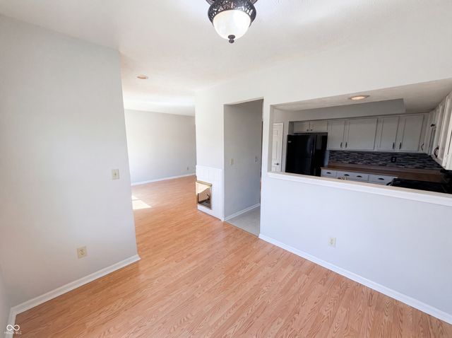 9463 Maple Way, Indianapolis, IN 46268