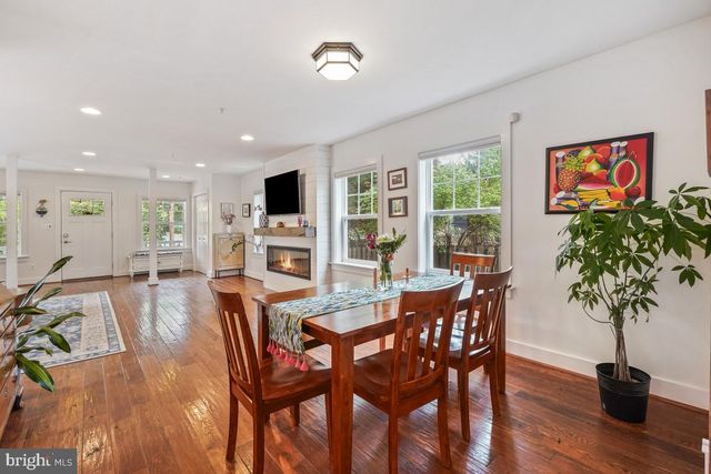 6425 4TH AVE, Takoma Park, MD 20912