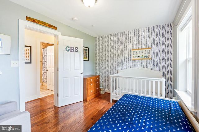 6425 4TH AVE, Takoma Park, MD 20912