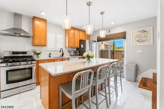 3144 Bloomingdale Dr, Hillsborough Twp., NJ 08844