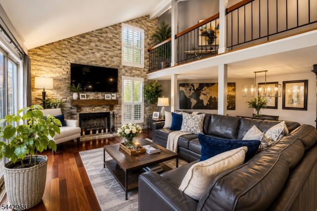 3144 Bloomingdale Dr, Hillsborough Twp., NJ 08844