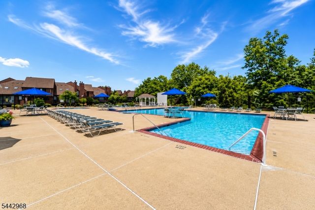 3144 Bloomingdale Dr, Hillsborough Twp., NJ 08844
