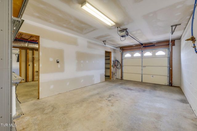 4001 Rick Slaughter Court, Kingsport, TN 37660