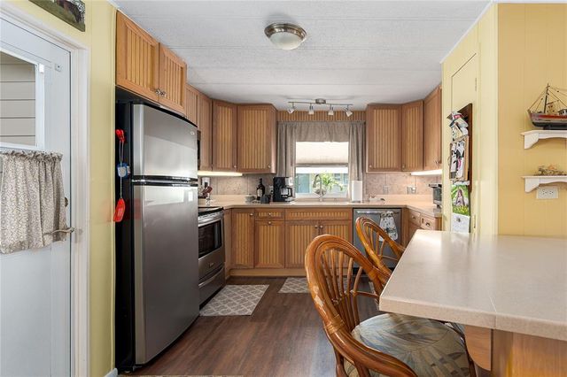 198 TANKEY DRIVE, Palmetto, FL 34221