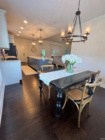 4244 Meadowbrook Lane, Newburgh, IN 47630
