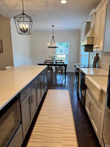 4244 Meadowbrook Lane, Newburgh, IN 47630