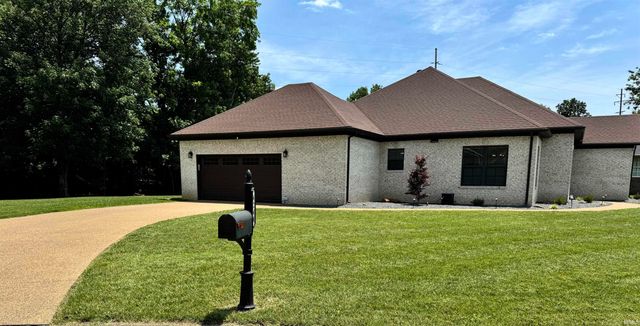 4244 Meadowbrook Lane, Newburgh, IN 47630