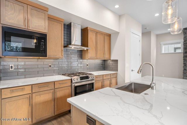 1862 W Felton Dr, Coeur D'alene, ID 83814