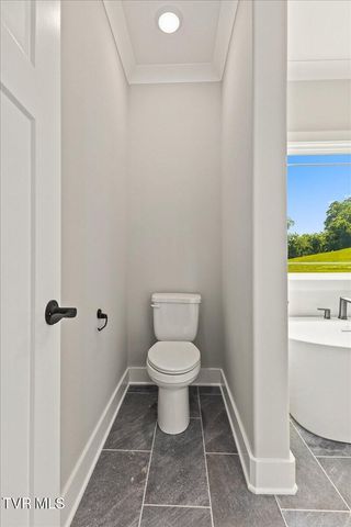926 Daybreak Crest, Jonesborough, TN 37659