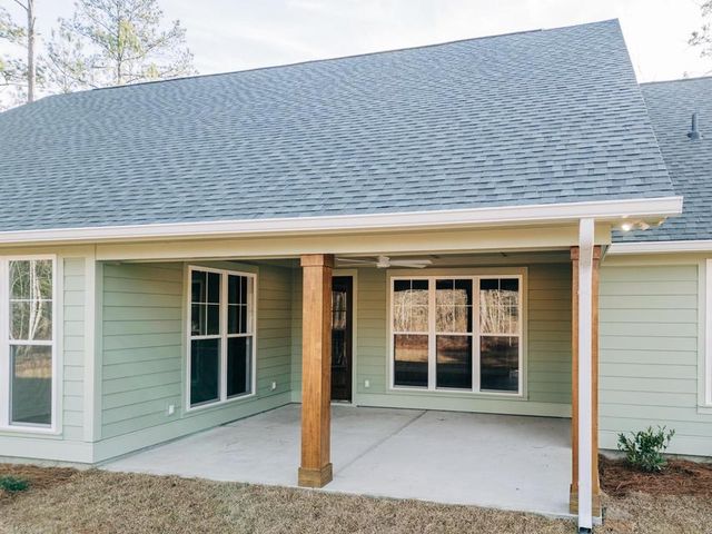 64 Piedmont Road, Walterboro, SC 29488