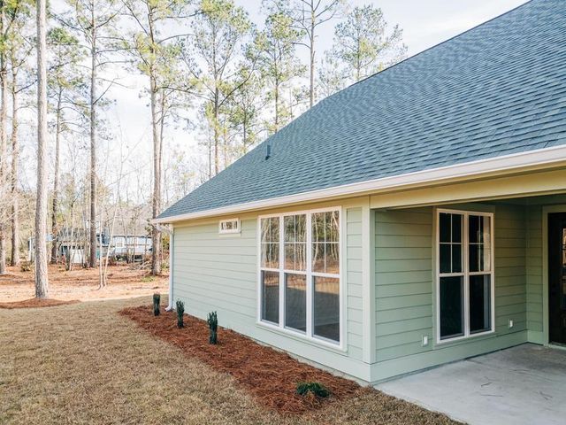 64 Piedmont Road, Walterboro, SC 29488