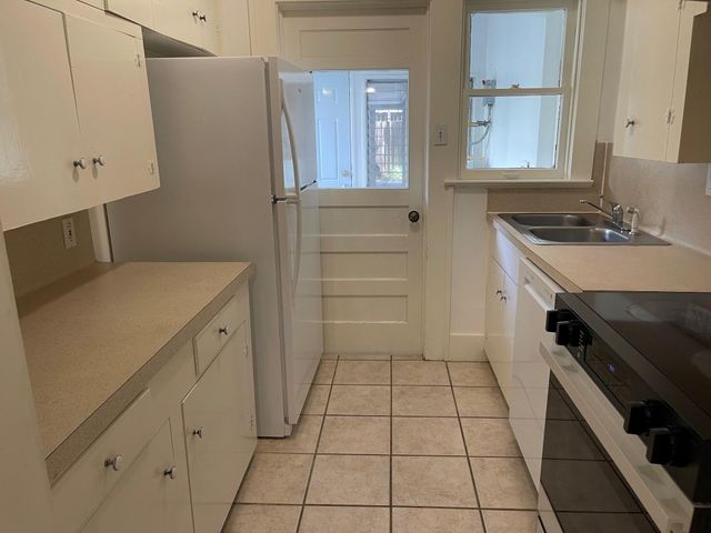 1661 Kipling Street 2, Houston, TX 77006