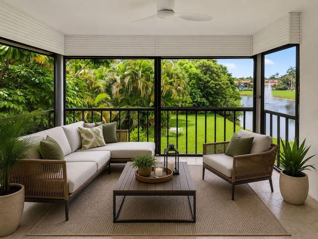 8460 Casa Del Lago, Boca Raton, FL 33433