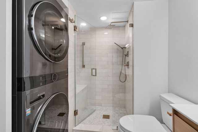 8460 Casa Del Lago, Boca Raton, FL 33433