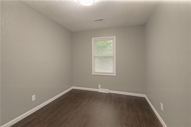 8511 E 110th Terrace, Kansas City, MO 64134
