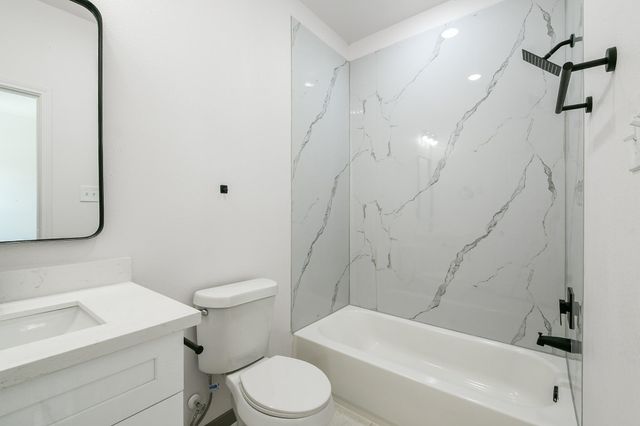 8306 E Tidwell Road, Houston, TX 77028