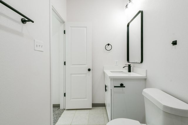 8306 E Tidwell Road, Houston, TX 77028