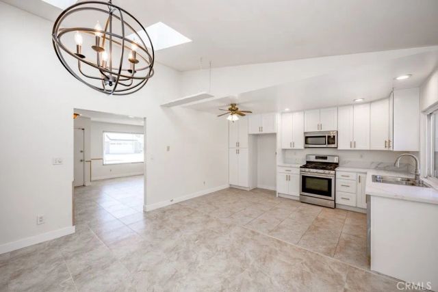 23531 Via Barra, Valencia, CA 91355