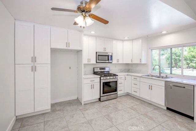 23531 Via Barra, Valencia, CA 91355