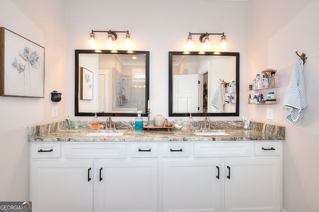 16 Boxwood Court, Monroe, GA 30655