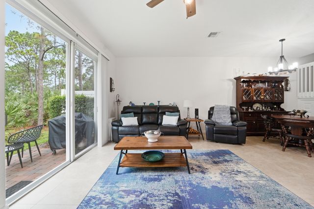 6128 SE Portofino Circle 104, Hobe Sound, FL 33455