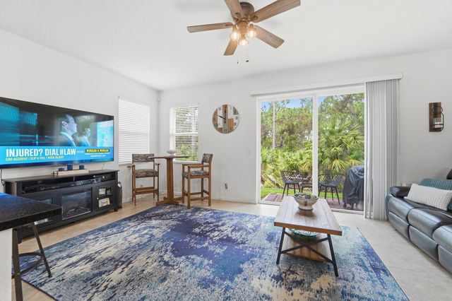 6128 SE Portofino Circle 104, Hobe Sound, FL 33455