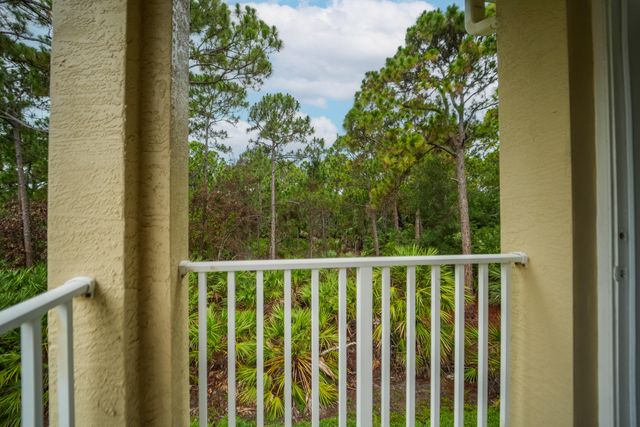 6128 SE Portofino Circle 104, Hobe Sound, FL 33455
